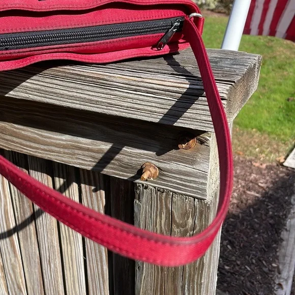 Vintage Kate Spade Cranberry Color Shoulder Bag. 8 X 11.  Pre-loved. - Picture 7 of 14